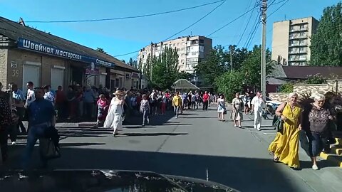 🇷🇺🇺🇦 There Are Huge Queues In Melitopol To Apply For Russian Citizenship