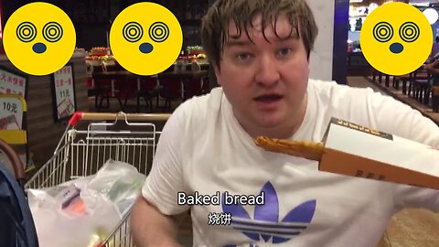 Foreigner Tastes Miao Flatbread, Dreams of Southern Cuisine