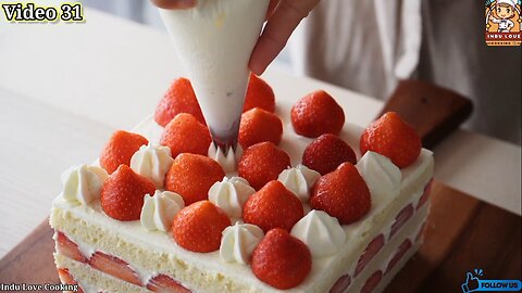 Strawberry Cake health and fitness best cake. @indulovecooking