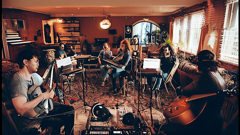 [SebNL] Online music jam session.