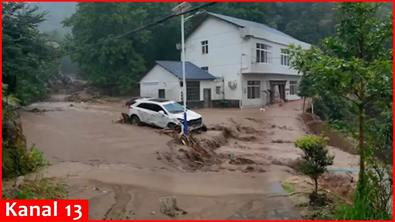 At least 15 dead and 6 injured in landslides in Central China