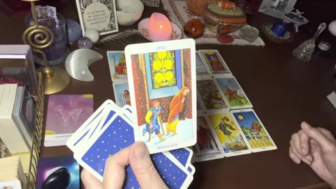 AQUARIUS ♒️ PERSONAL ~ AUGUST 2022 ~ spirit guided timeless tarot