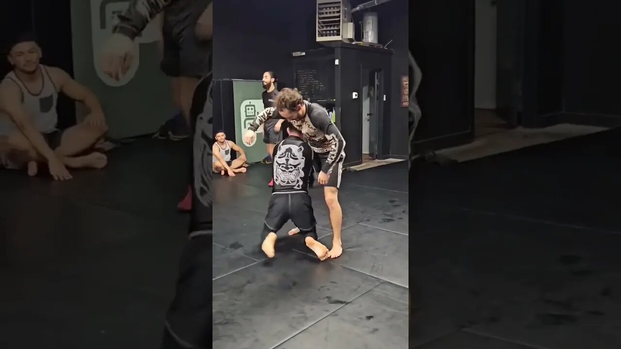 Wrestling and Jiu Jitsu Combo to the Back Take #bjj #wrestling #jiujitsu