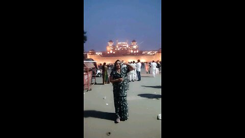 O Delhi Wali Tuhi Lal qila how ka