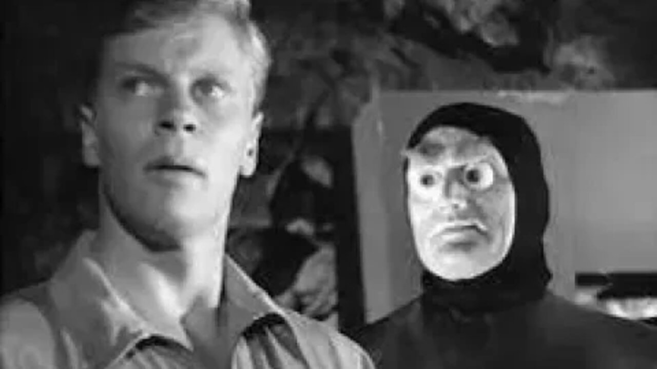 The Projectionist has Semicha 33 - Raggedy Man and Killers from Space