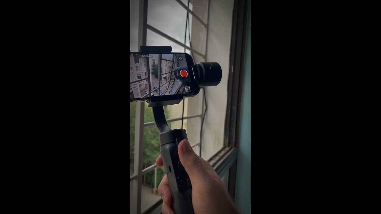 3axis Gimbal with iphone 14pro