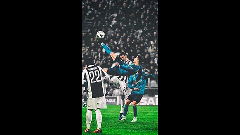 Ronaldo cycle shot😍😍😍. #ronaldo #fyp #football foryou