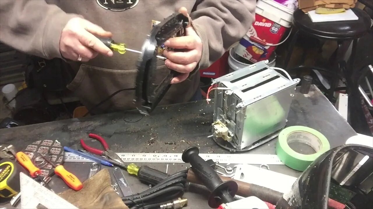Toaster Demolish - Just wanted to break it lol