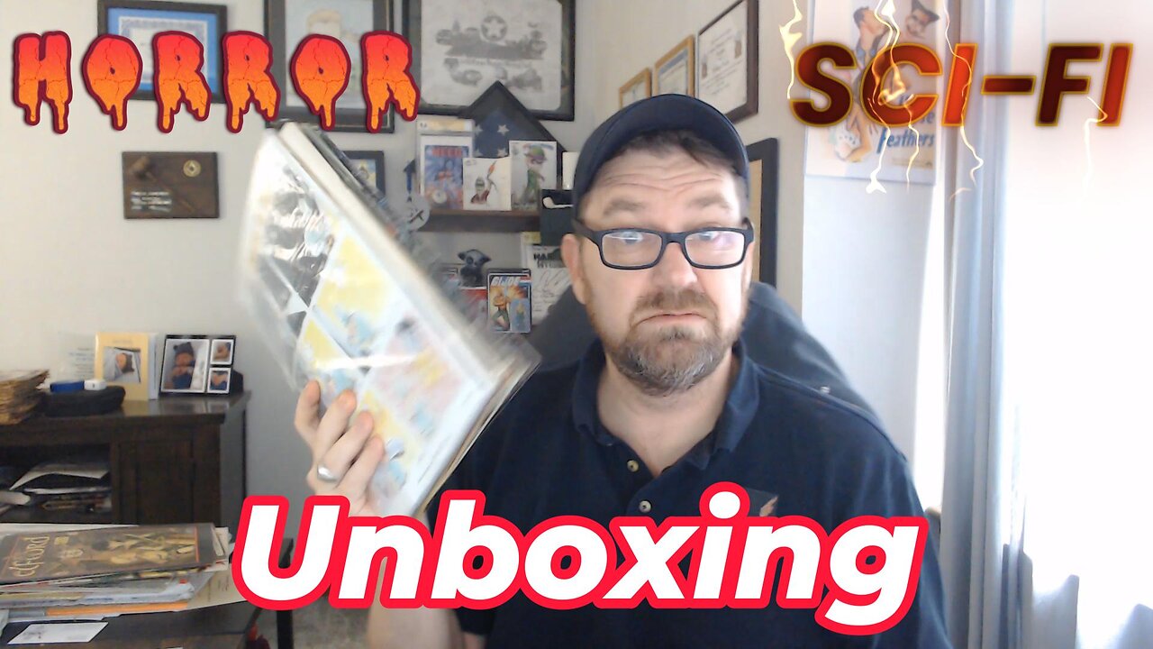 Unboxing a Super Cool Comic Package.