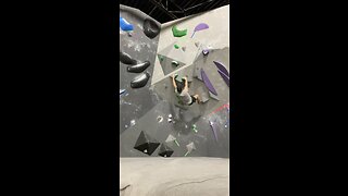 Bouldering rock climbing v4