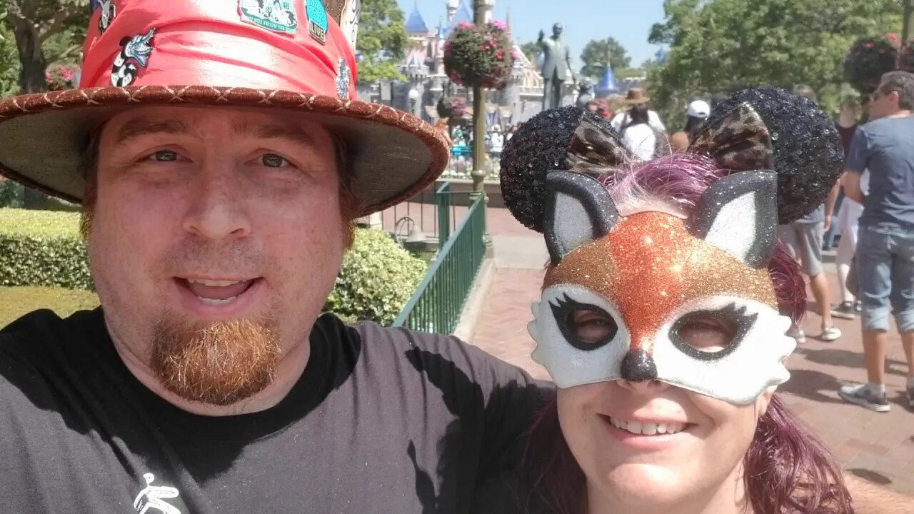 Hello From Disneyland! - shout-out to Zach Allin