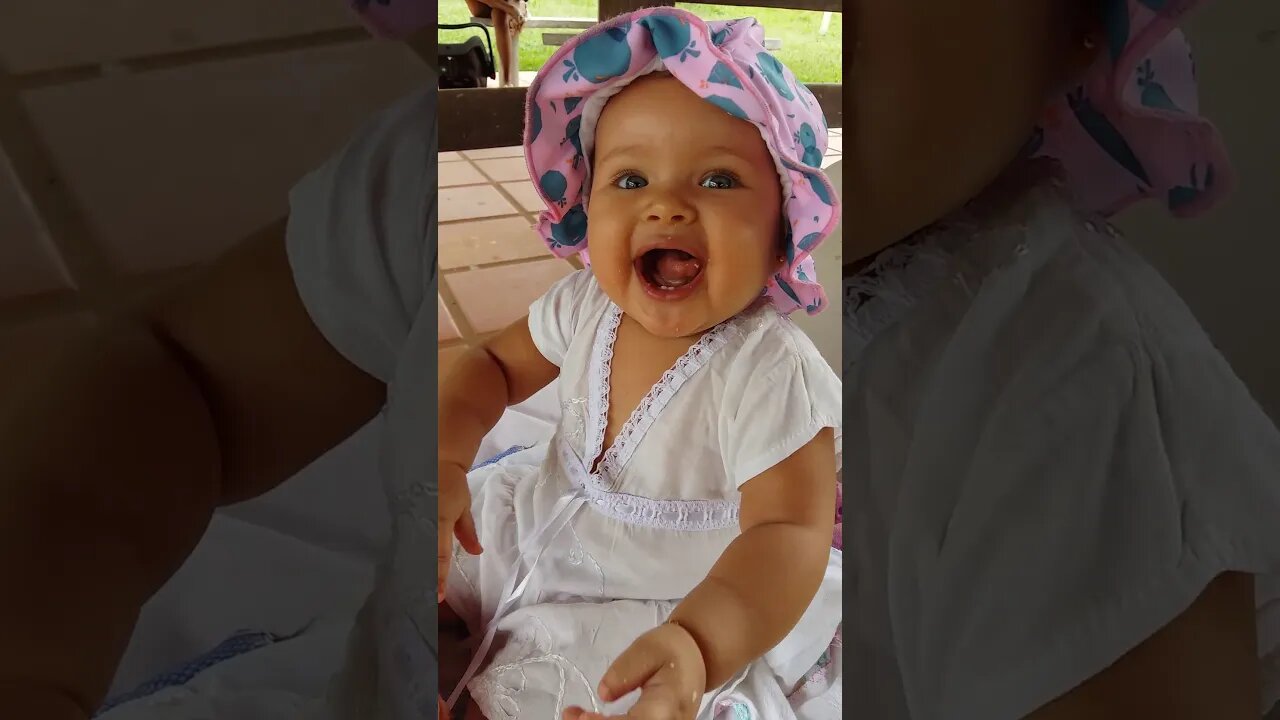 Bebê sorrindo - Smiling baby - मुस्कुराता हुआ बच्चा - #shorts #linda #bebe #viral