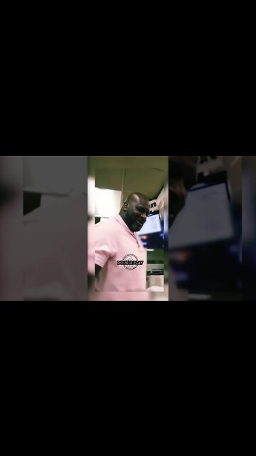 Shaq Buys Food For a Homeless Person