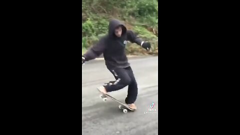 Bro doing it with style 😎🌊