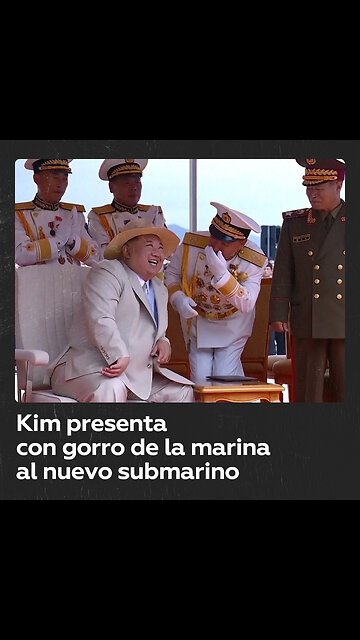 Kim Jong Un asiste a la presentación de un nuevo submarino con armas nucleares tácticas