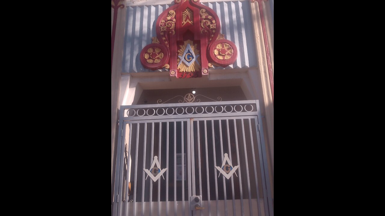 San Diego, CA (2020): Grand Orient Masonic Lodge Strategically Placed Across from an Elementary School