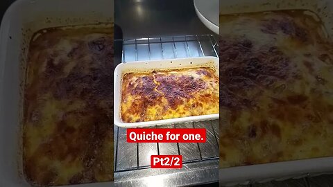 Quiche for one w' sauté ingredients 2 eggs, milk Pt2/2 #quiche #easymeals #snackood #PlungeCast