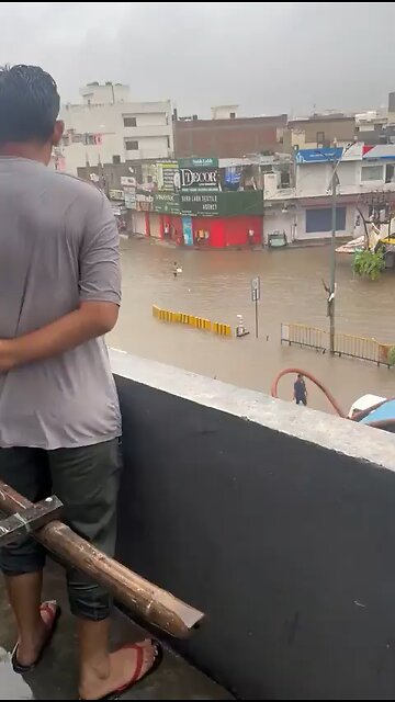 Heavy rain in pink city jaipur 🌧️ ☔️
