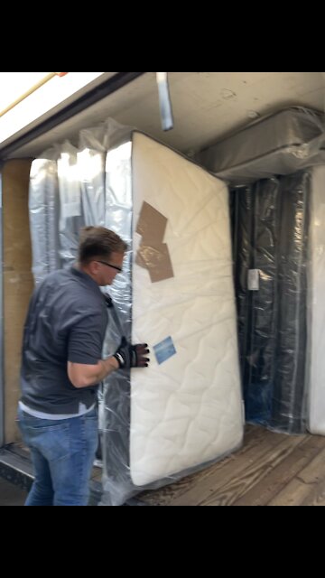 West Tx mattresses to help the hurricane victims in Louisiana