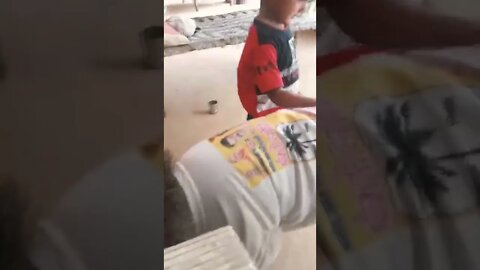 हमारी श्रीमती जा रही है इसलिए बच्चा प्यार दे रहा है विदा कर #rudrakrishna #ytshorts #dog #trending