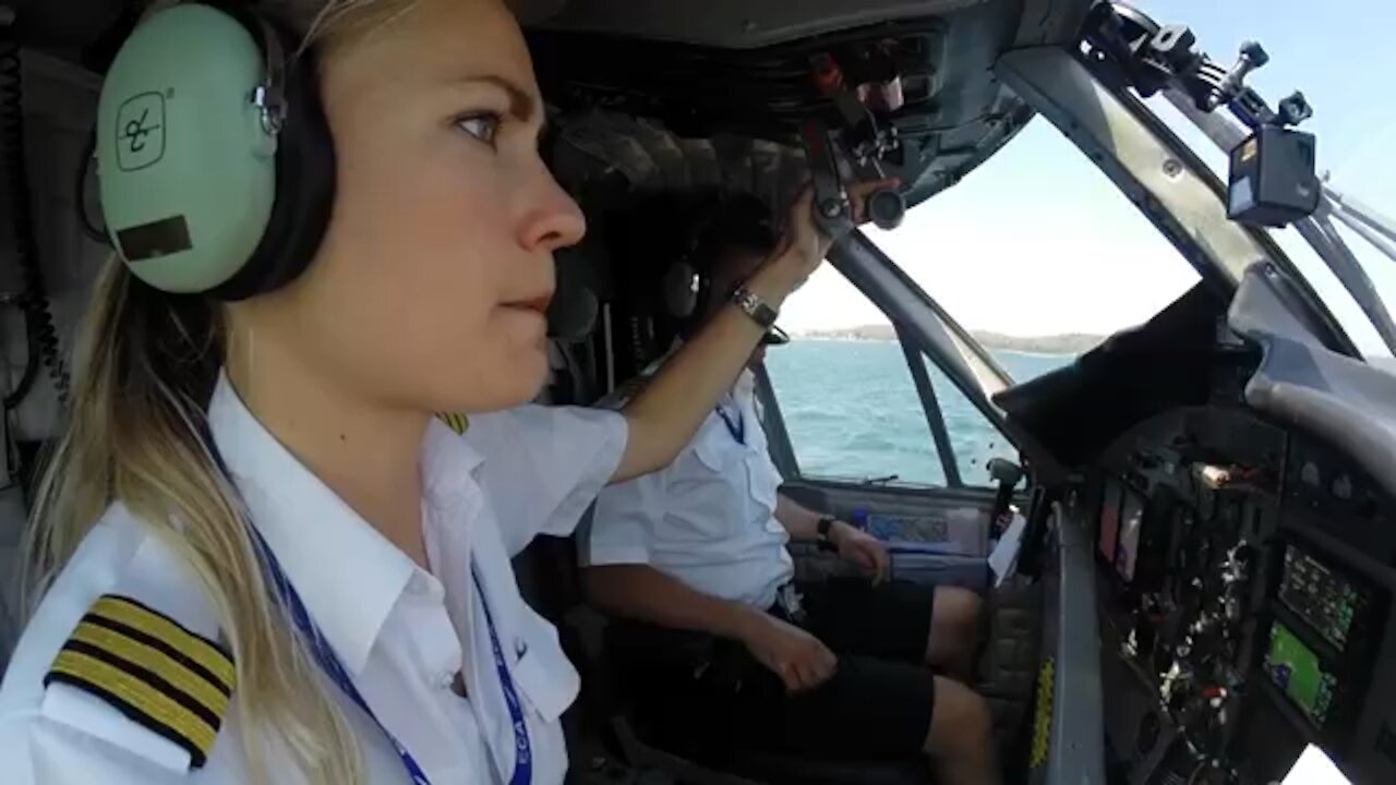 Flying a seaplane