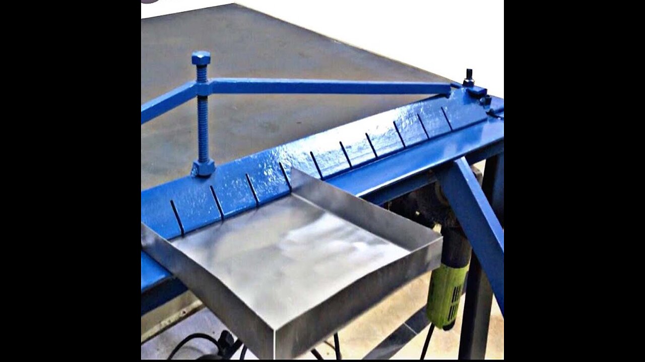 DIY metal sheet bender - Simple Homemade Metal Bender - Homemade Sheet Metal Pressing Tool,