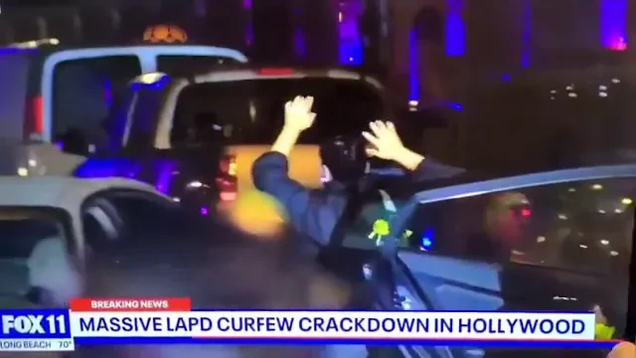 Rioter phone vs LA Police