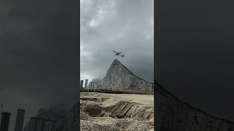 easyJet A320 Slow Motion Rock of Gibraltar