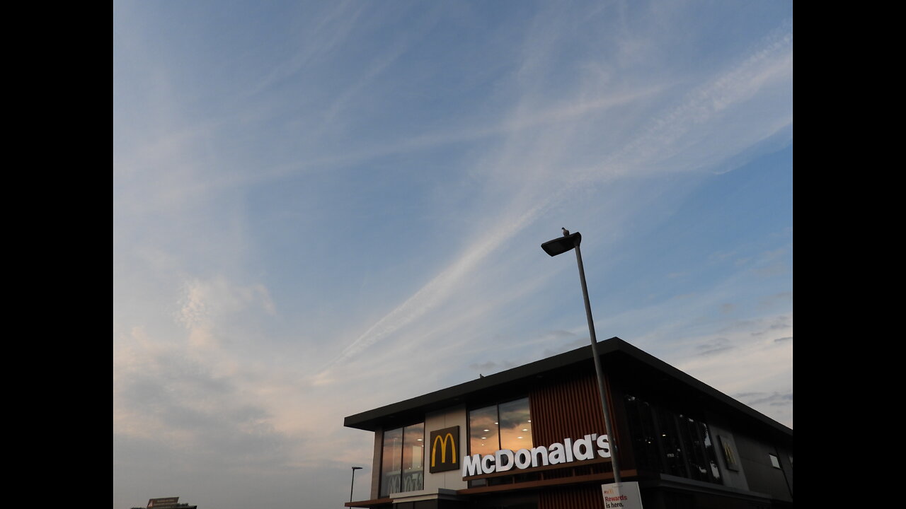 02.09.2022 1900 to 1920 NWUK - Sky Criminals at McDonalds on Caton Road, Lancaster