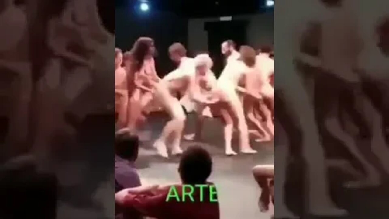 Bolsonaro malvadão está destruindo à #arte