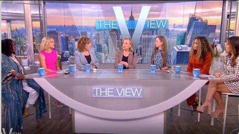 HILLARY CLINTON ON THE VIEW [SCARED SHITLESS] BECAUSE [TRUMP HAS FRAZZLEDRIP]