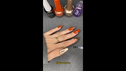 Inglesinha dourada 🧡