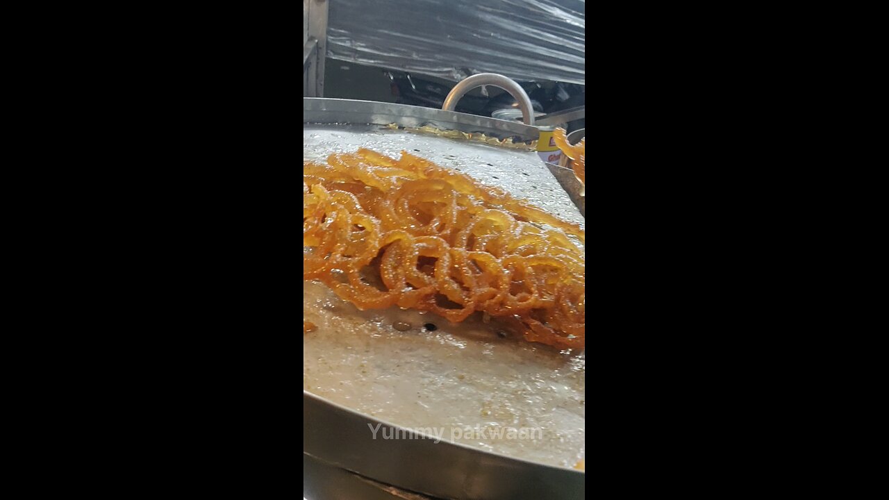 garma garam Jalabian wow 😮😋😋😋