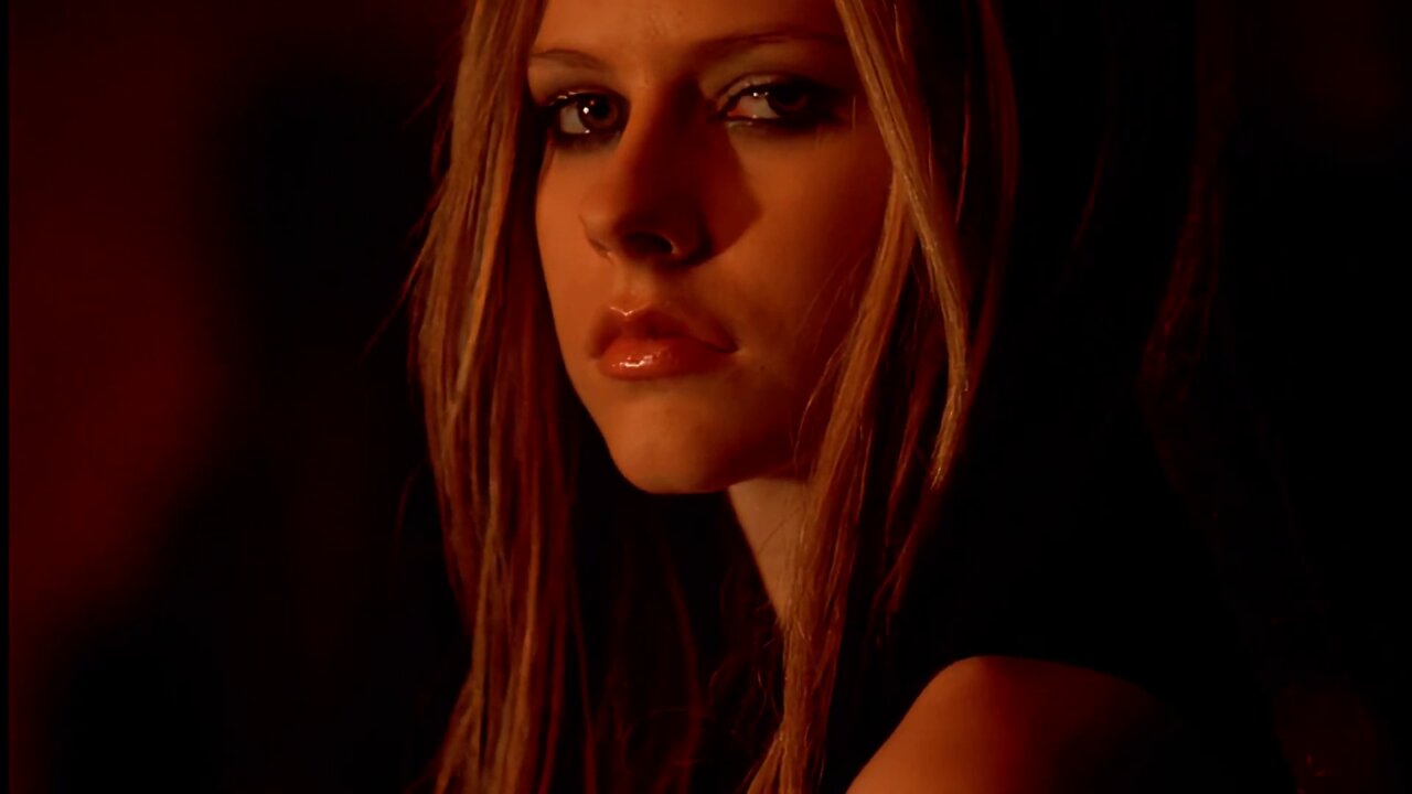 Avril Lavigne - My Happy Ending