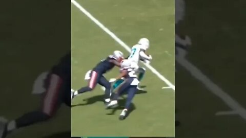 Jaylen Waddle with a touchdown