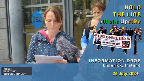 Information Drop in Limerick. WakeUpéiRe volunteer Jo reads a letter to all HSE staff