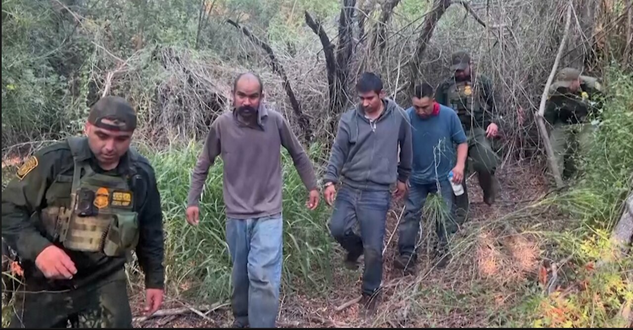 U.S. Border Patrol and Texas Troopers join in anti-smuggling operation along U.S.-Mexico border