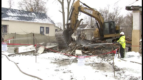 Blight busted: Proposal N bonds help Detroit clean up 1,500 properties so far