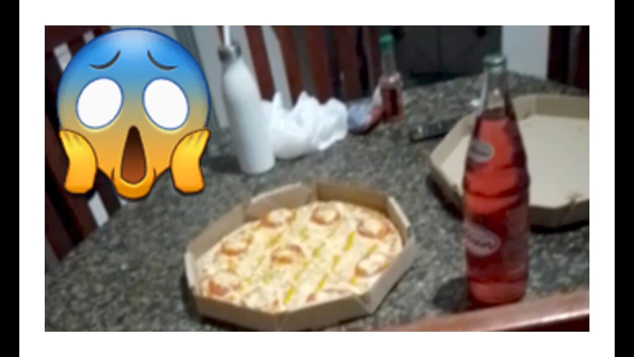 Teve até pizza?😱