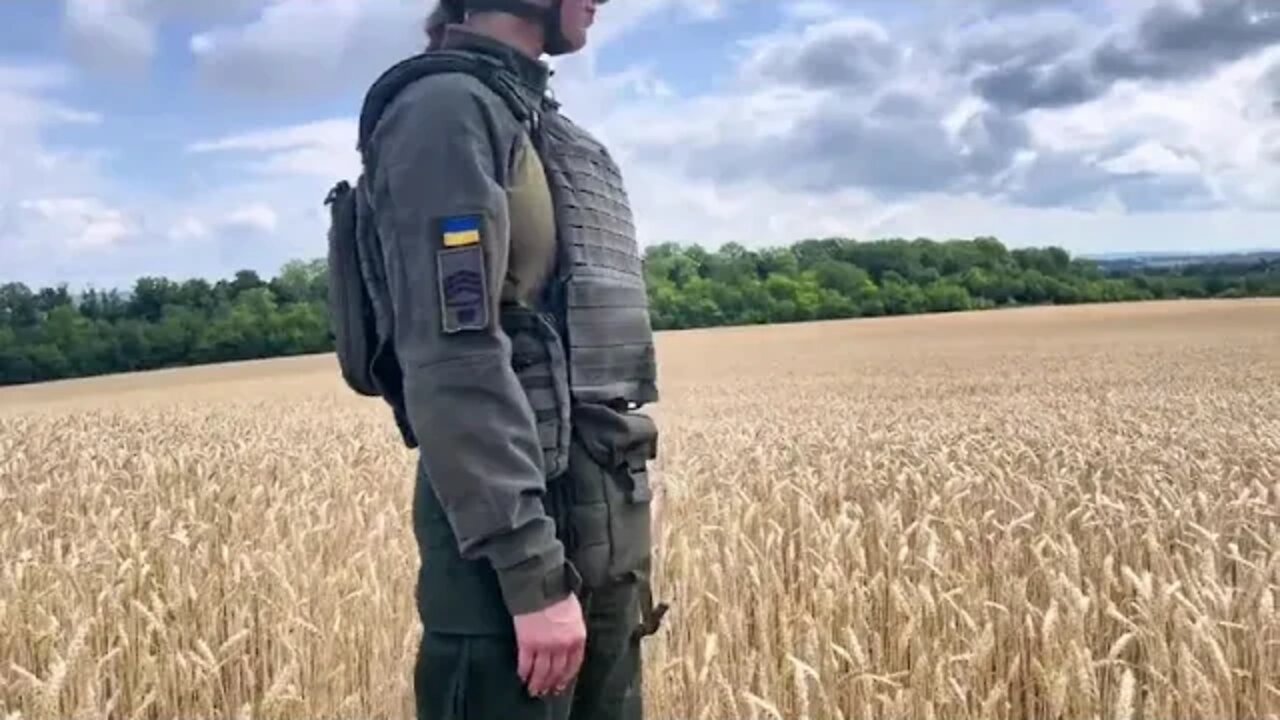 🇺🇦GraphicWar18+🔥7,000 Women Joined Ukraine Armed Forces(ZSU) Highest Among NATO #shorts