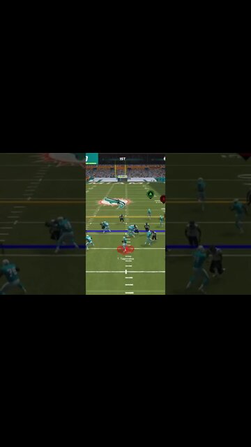 Texans DE Shaq Lawson Pass Interception Gameplay - Madden NFL 22 Mobile Football