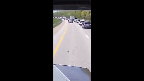 HOT SHOT CUTS OFF CAR AND FLIPS THE BIRD