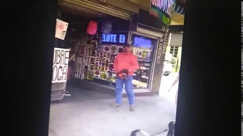 Shop Owner Chases Away Rioters With a Chainsaw