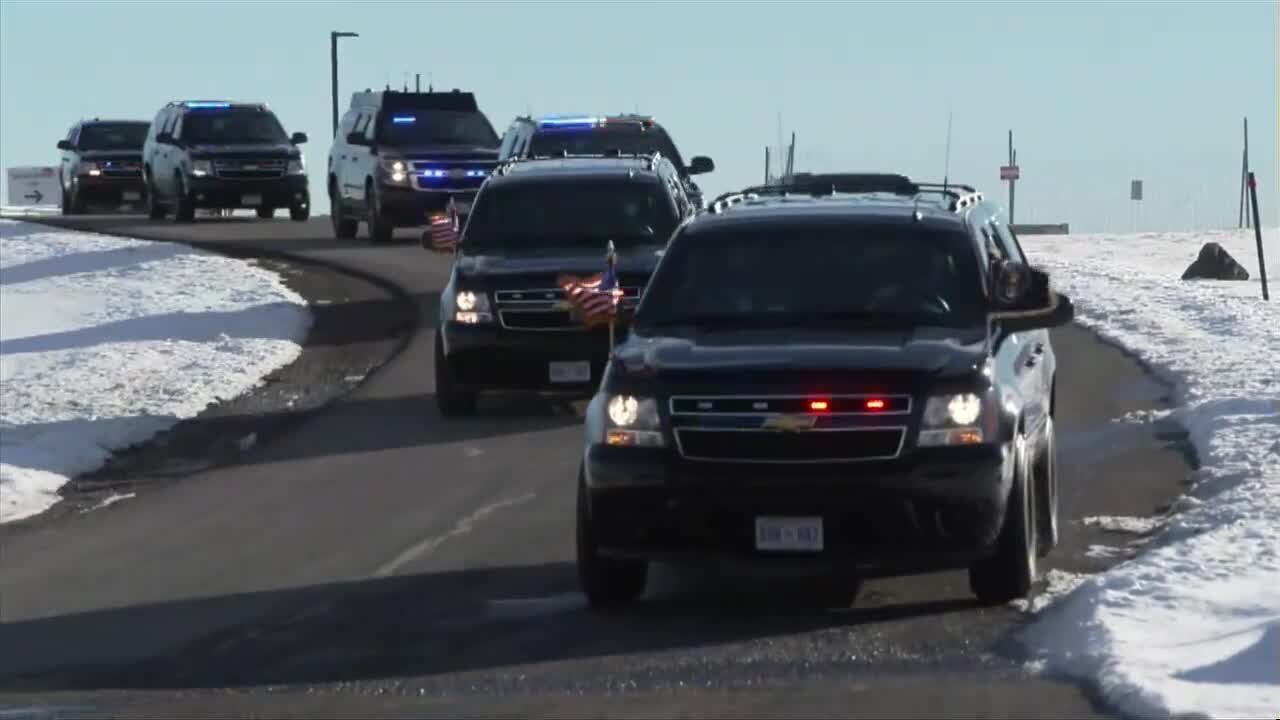 Raw video: Biden motorcade leaves DIA for tour of Marshall Fire damage