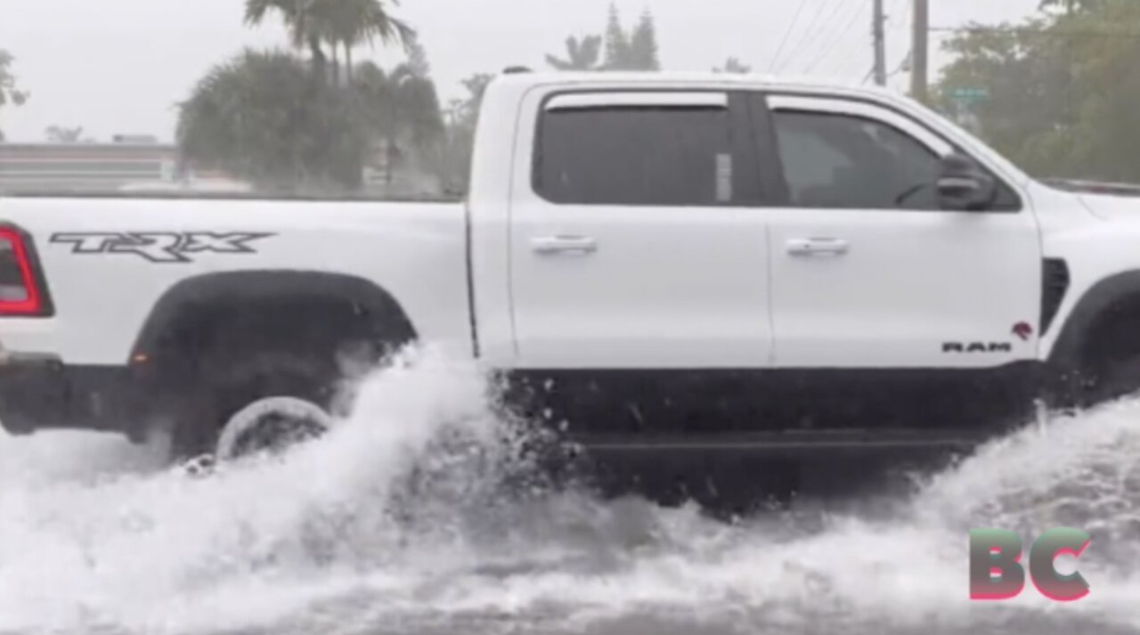 State of emergency declared in Fort Lauderdale as heavy rain drenches Florida