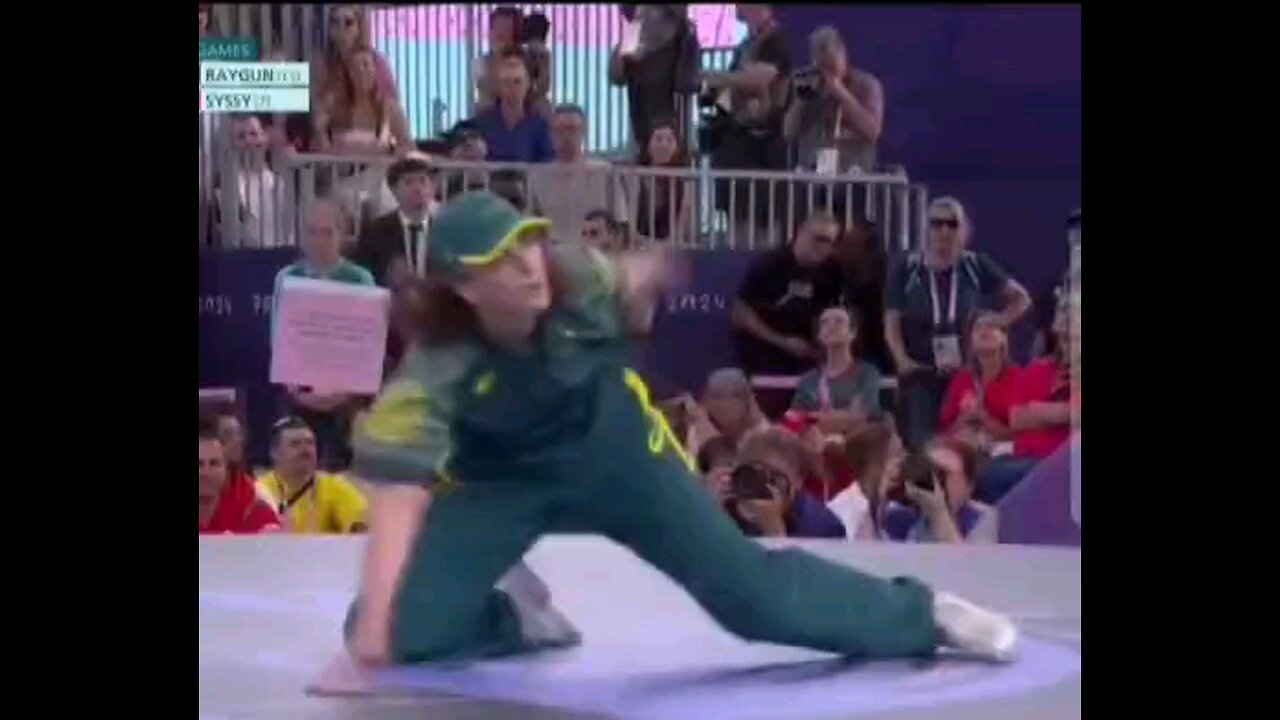 Olympic breakdancing 😆 🤣 😂