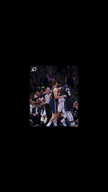 Devin Booker with a Drive