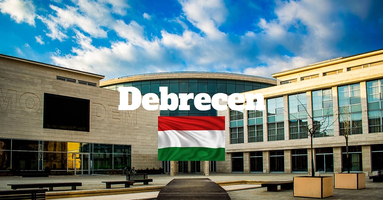 Walking through Debrecen 🚶‍♂️🇭🇺 | Hungary's Hidden Gem! #DebrecenExplorer #TravelHungary