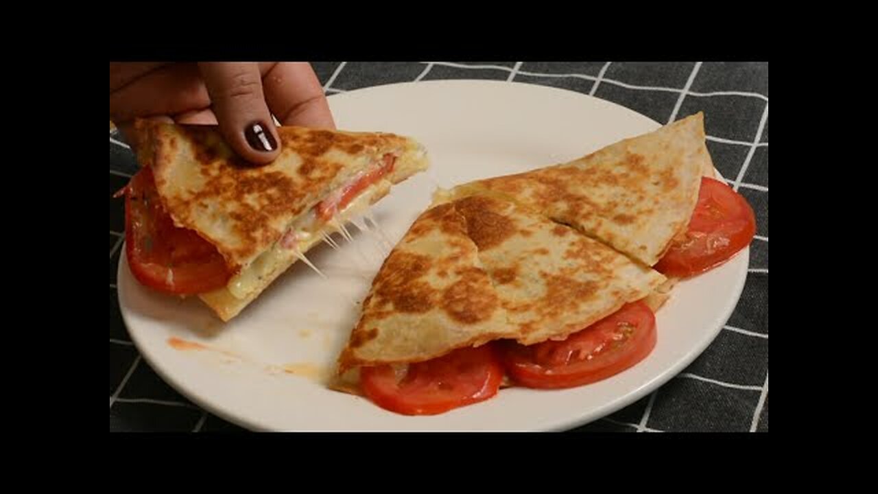 Incredibly quick breakfast ready in 5 minutes! Tortillas are easy and delicious!