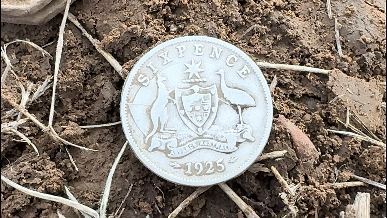 Stunning Die Cracked Silver Coin Metal Detecting